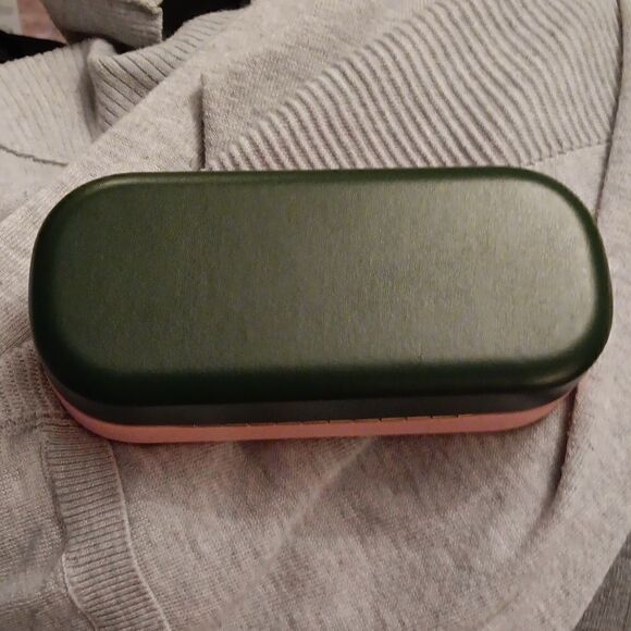 Kate Spade - Picture 4 of 4